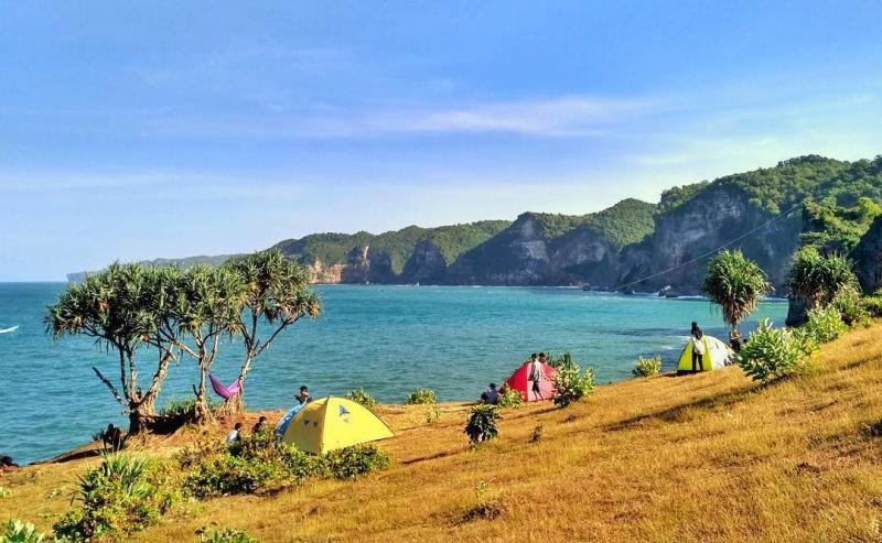 Pantai Tersirat Tempat Terbaik Buat Camping Di Gunungkidul